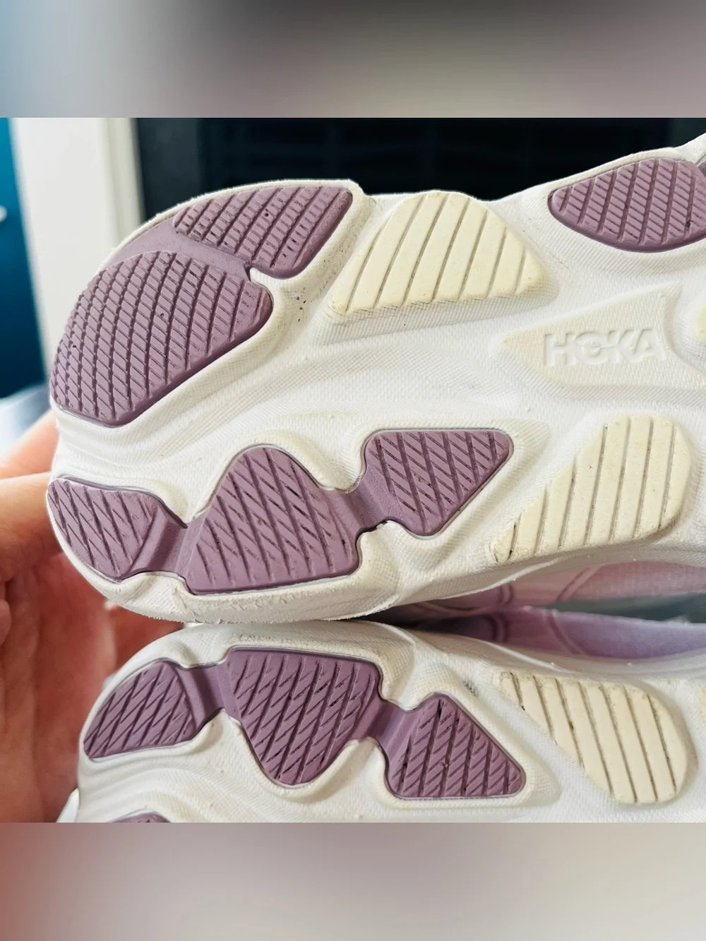 Sz 1.5 Hoka Clifton 10 Little Kids Running Shoes lilac cream/tangerine glow